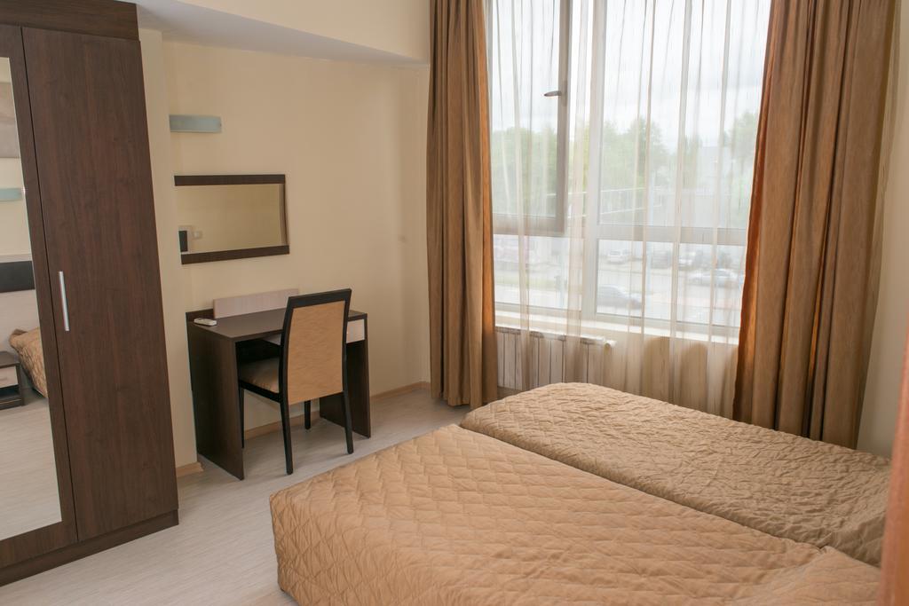 Hotel Noris プロヴディフ 部屋 写真
